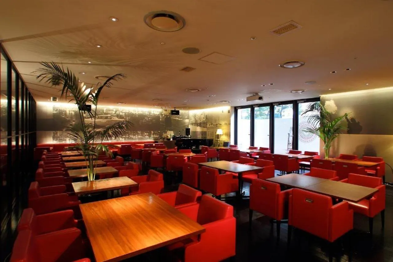 ****  Oriental Hotel Hiroshima Japon