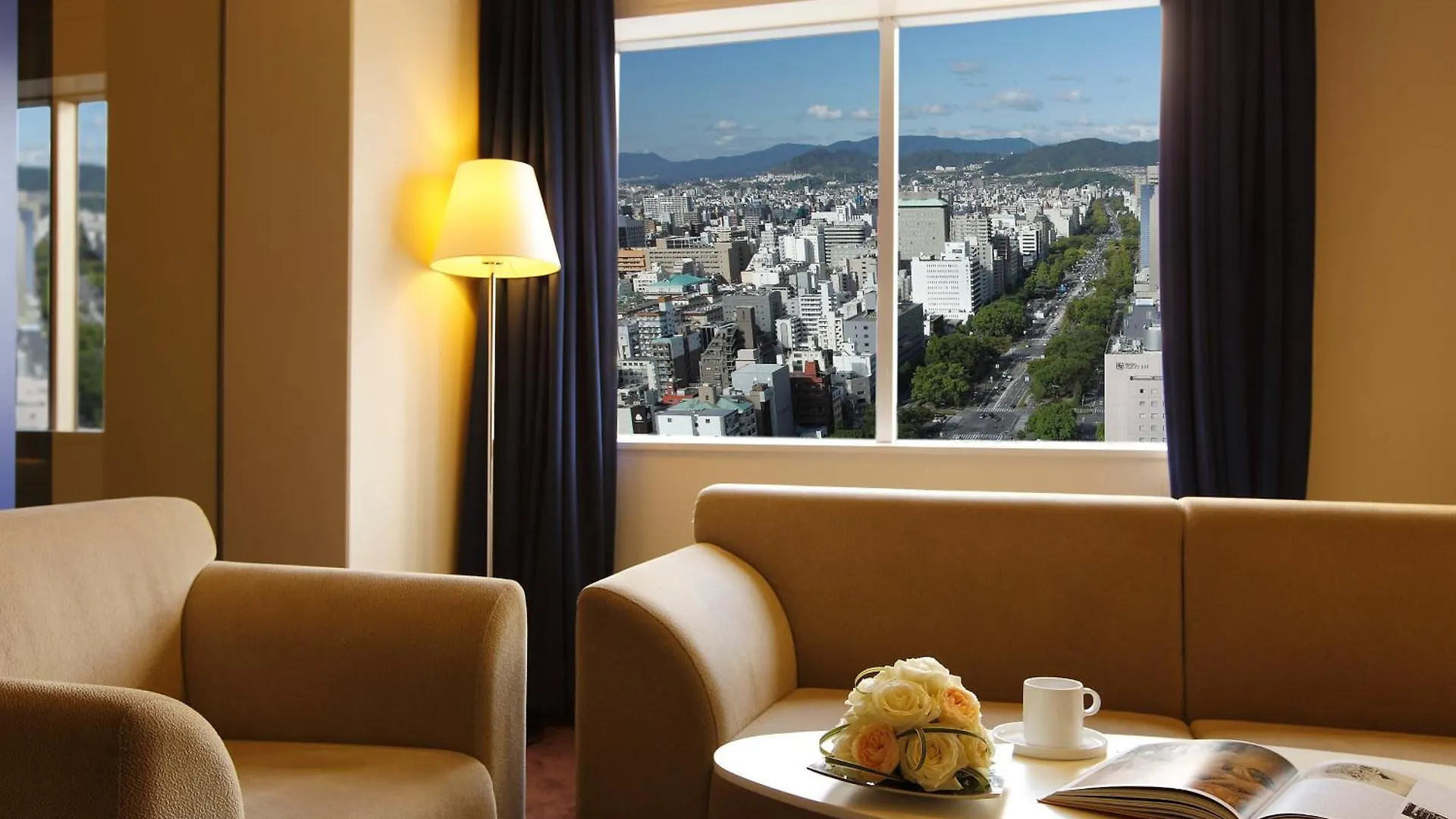 Oriental Hotel Hiroshima 4*,